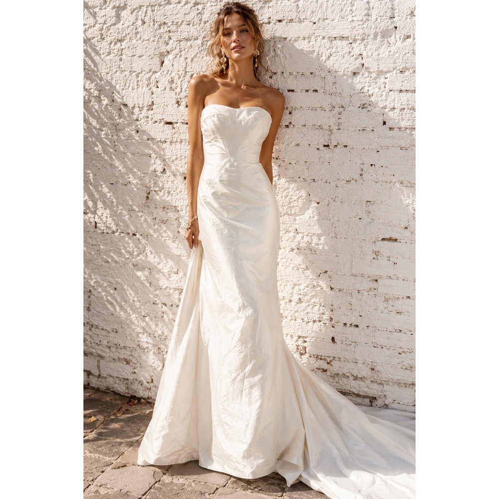 Nicole Miller Ivory Silk Shantung Strapless Mermaid Wedding Dress Gown Train  10